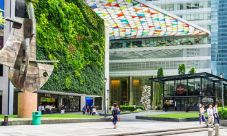 Singapore business people - iStock