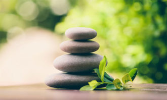 Priya-March-2019-Aaron-Harvey-contributed-article-mental-health-workplace-123RF