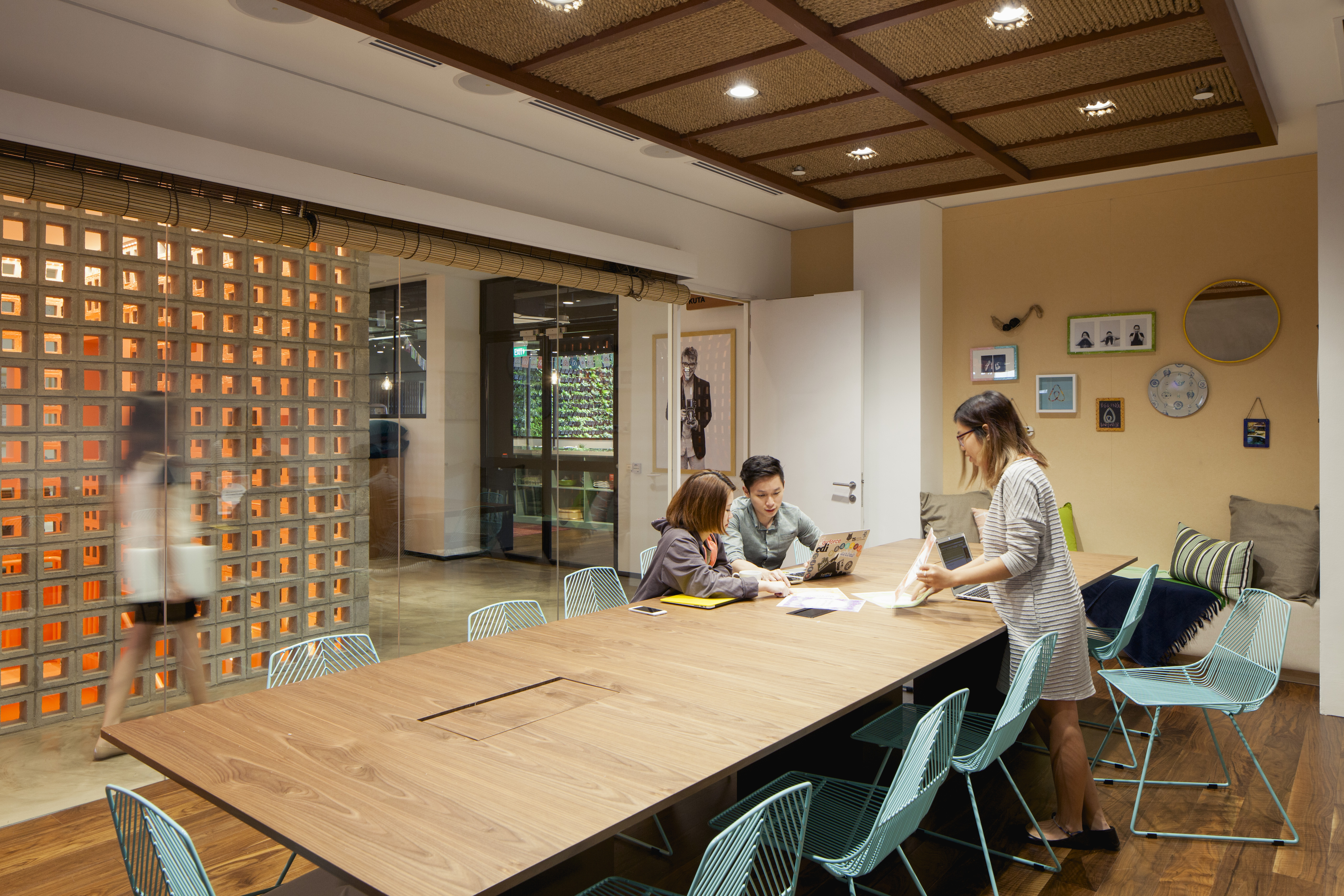 LOOK Airbnbâs Singapore den will take you around the world in minutes | Marketing Interactive