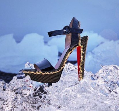 Instagram@louboutinworld