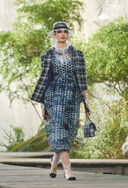 18S19.jpg.fashionImg.look-sheet.hi