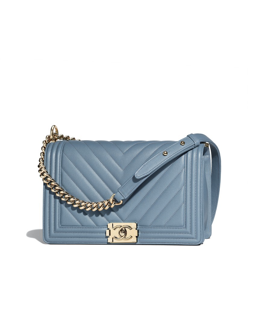 large_boy_chanel_handbag-sheet.png.fashionImg.hi