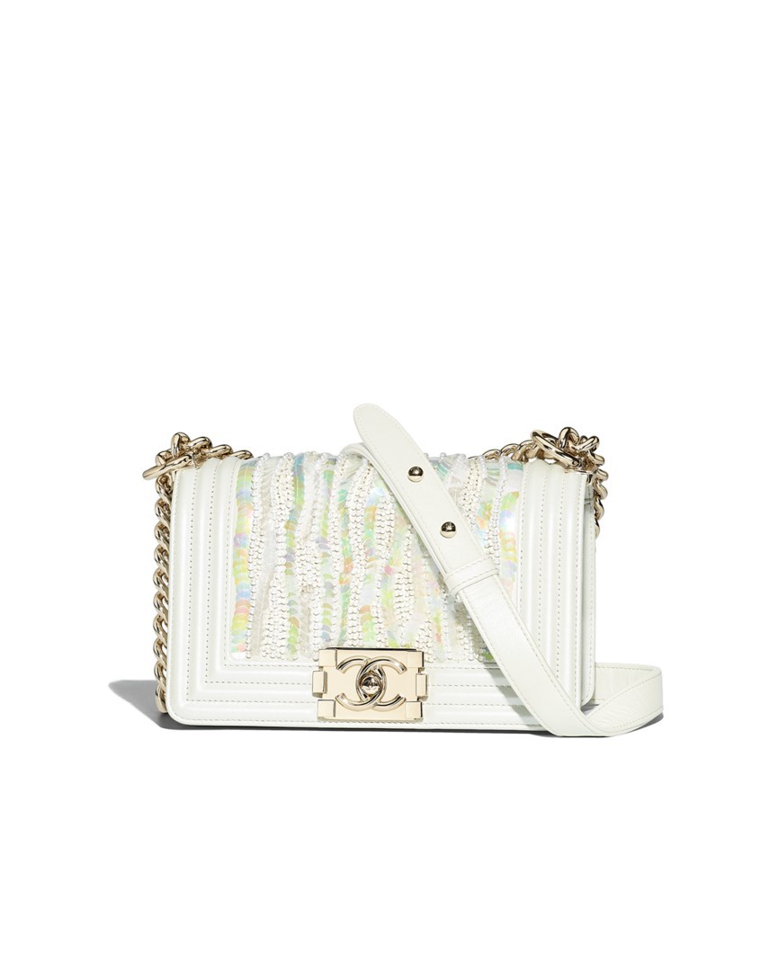 small_boy_chanel_handbag-sheet.png.fashionImg.hi-8