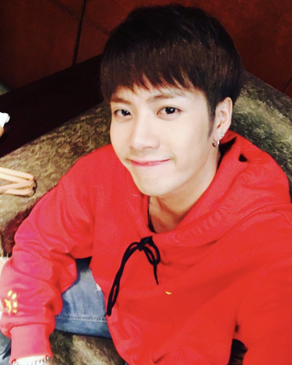 jacksonwang852g7@Instagram