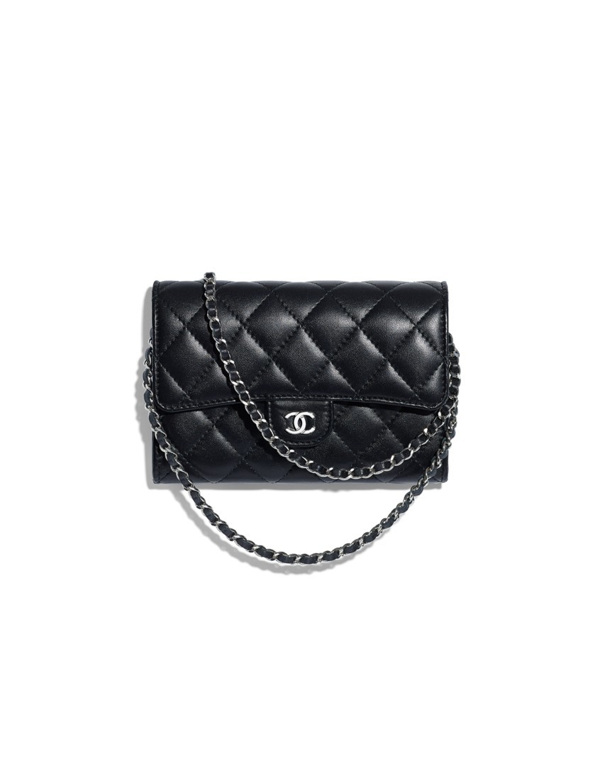 classic_clutch_with-sheet.png.fashionImg.hi