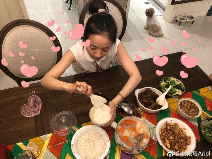 6a661712gy1ftk7dlwvlmj21400u0kjl