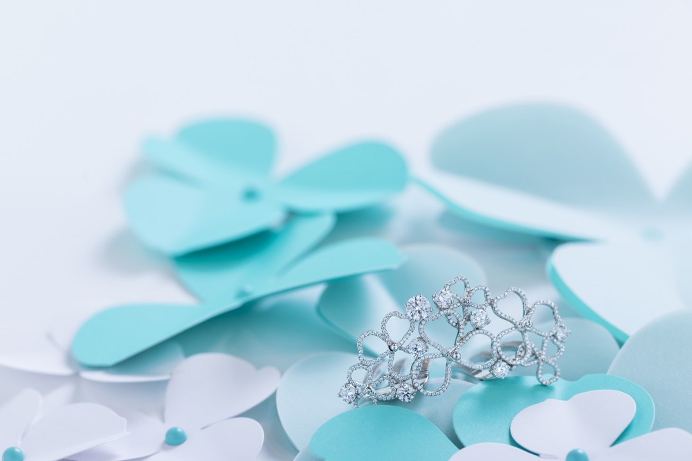 Tiffany & Co.型格紐約地鐵車廂裝置降臨香港!
