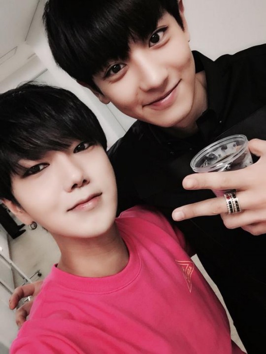 YESUNG CHANYEOL