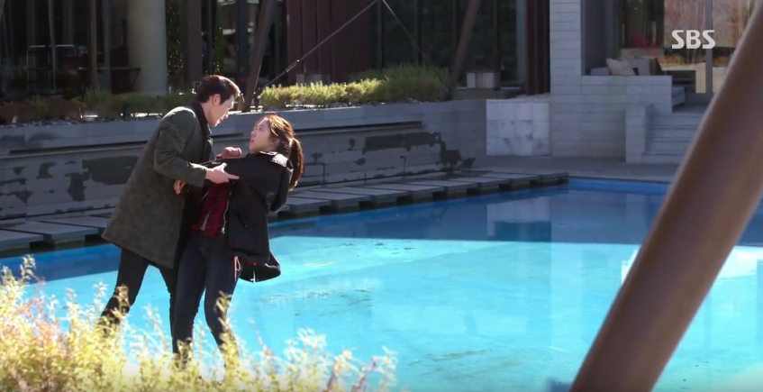 The Heirs swimming pool scene 2