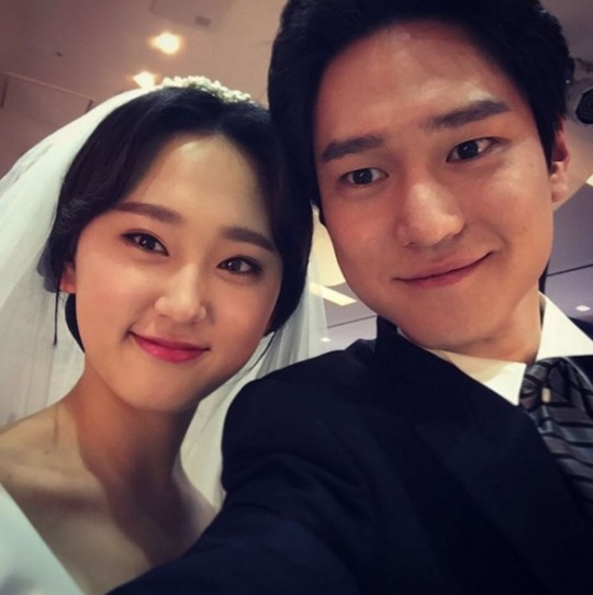 tenasia http://tenasia.hankyung.com/archives/837250