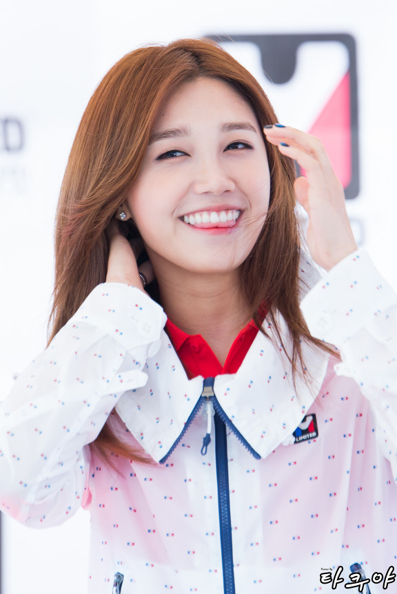 torrentlee http://www.torrentlee.com/bbs/board.php?bo_table=gall_ent&wr_id=4687