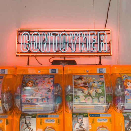 instagram https://www.instagram.com/p/BEwD5duA2rM/?taken-at=1024253087