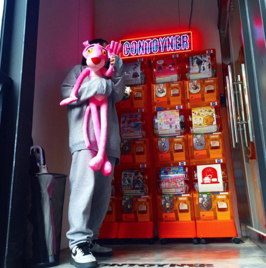 instagram https://www.instagram.com/p/BBo0EArLUB_/?tagged=contoyner