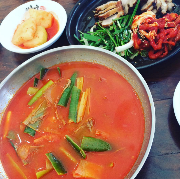 UncontrollablyFond-souprestaurant-