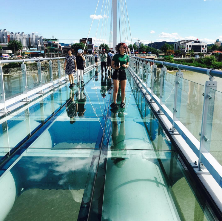 skywalk