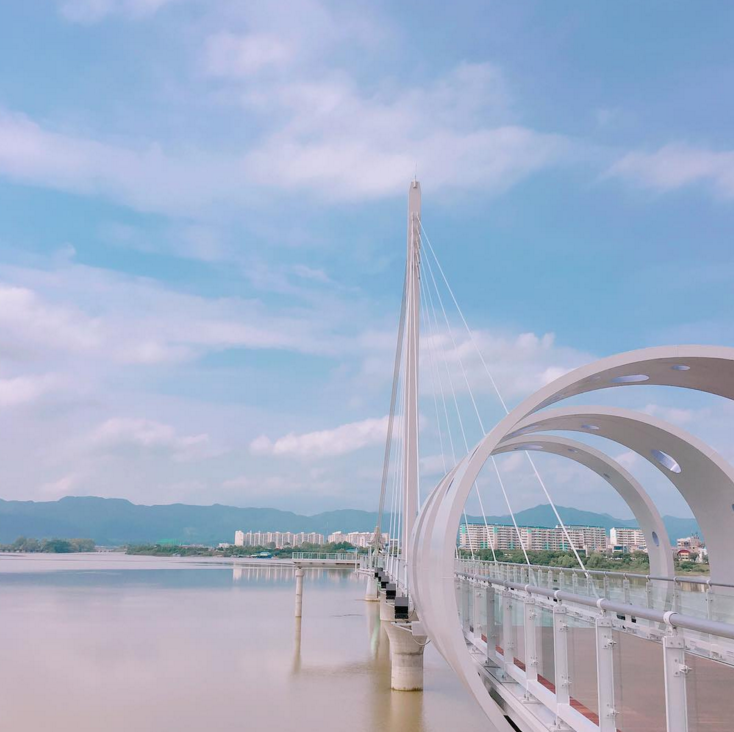 skywalk