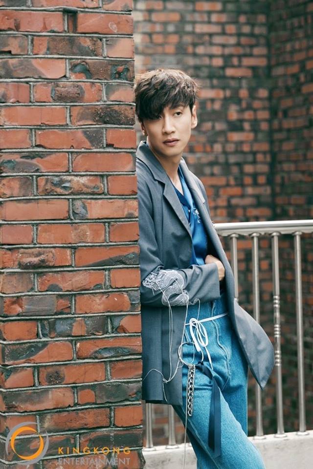 leekwangsoo-bts-poster-