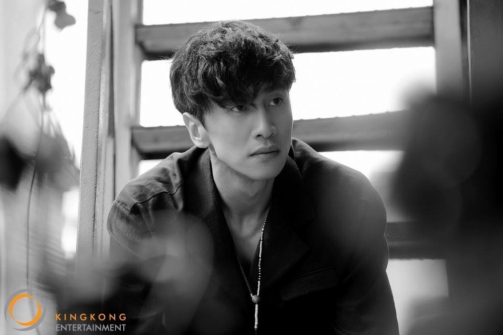 leekwangsoo-bts-poster-