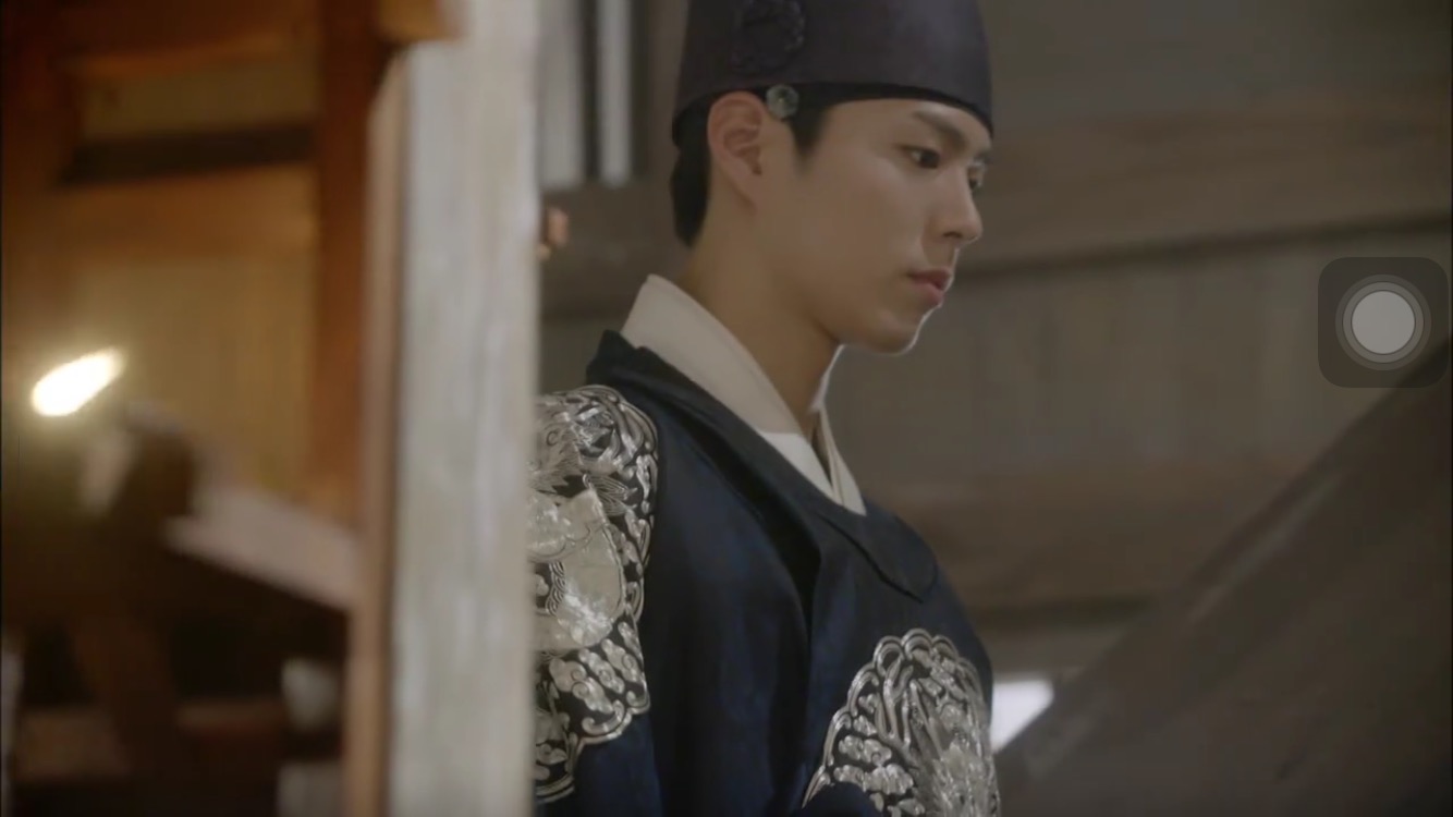 Love In the Moonlight