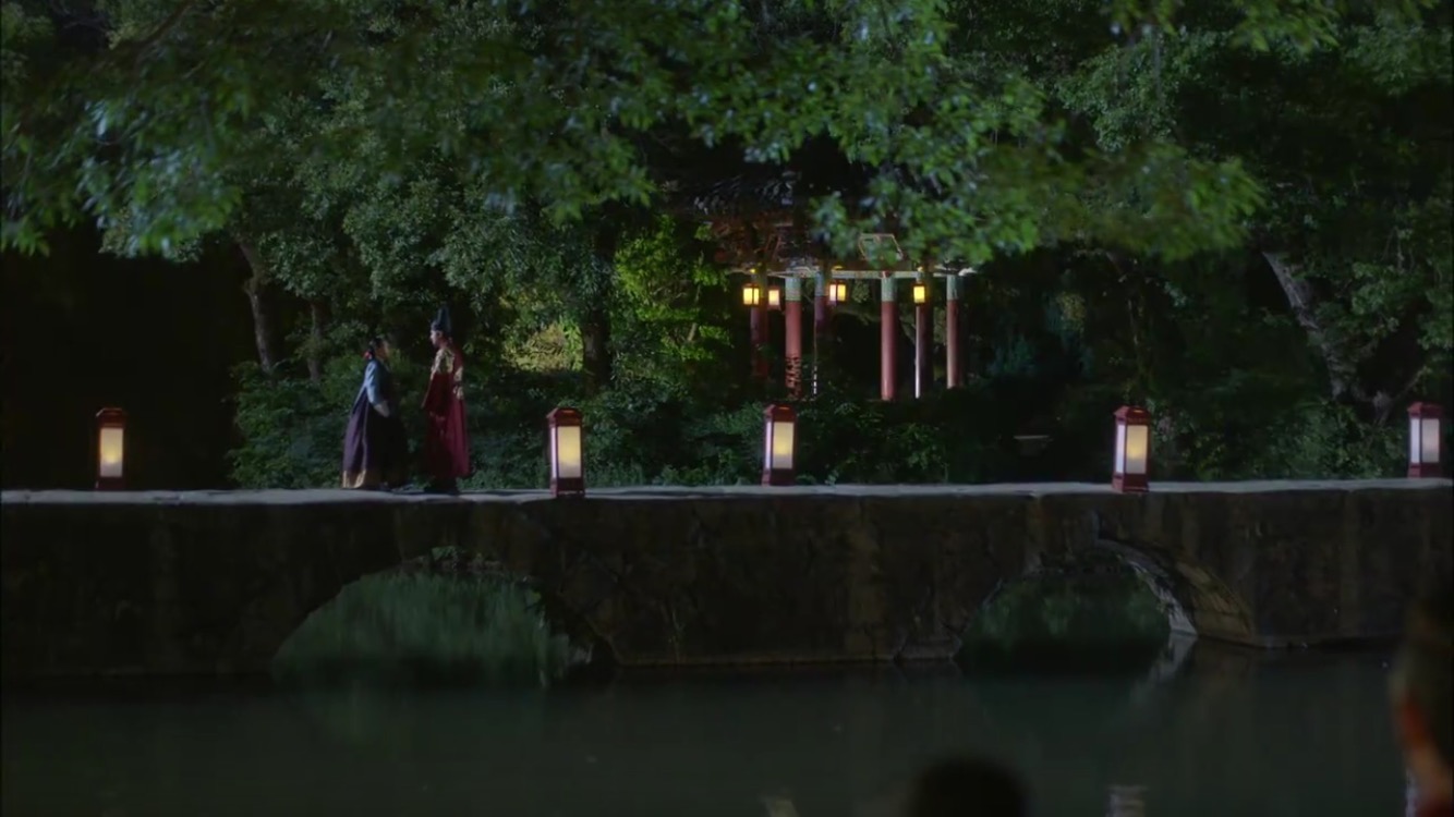 Love in the Moonlight