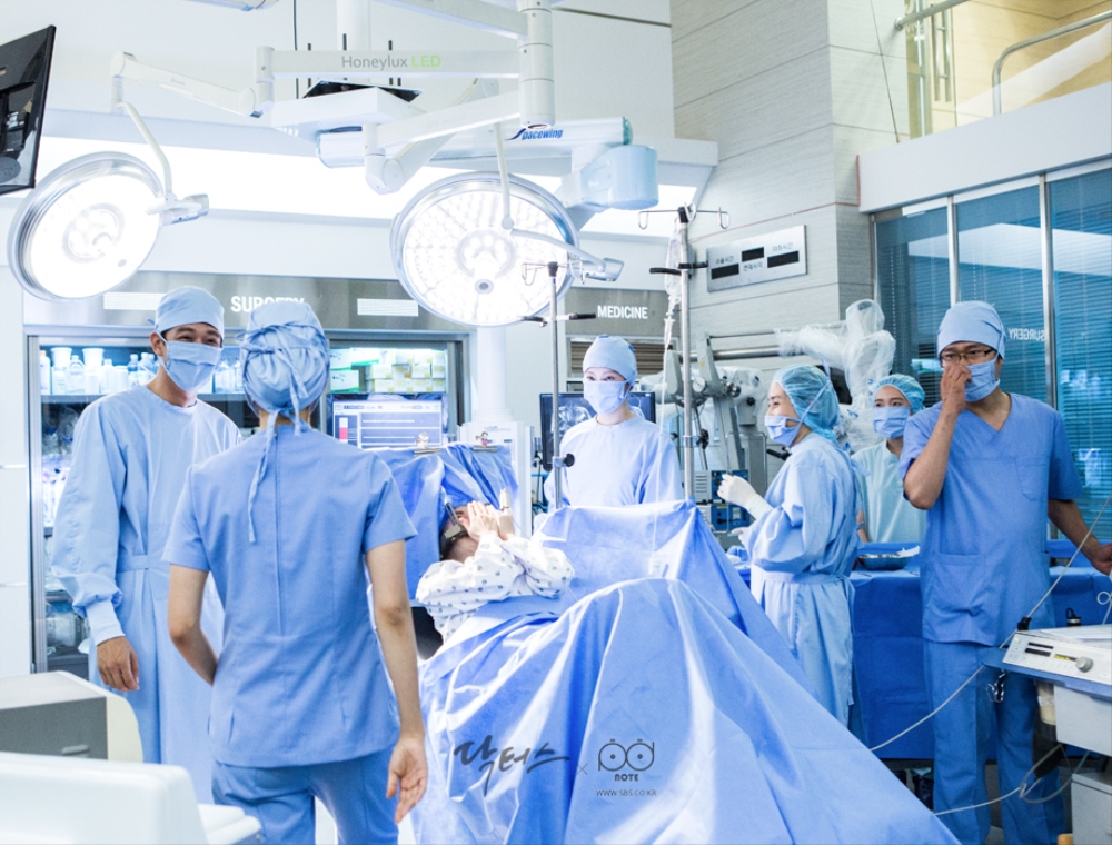 doctors making of real