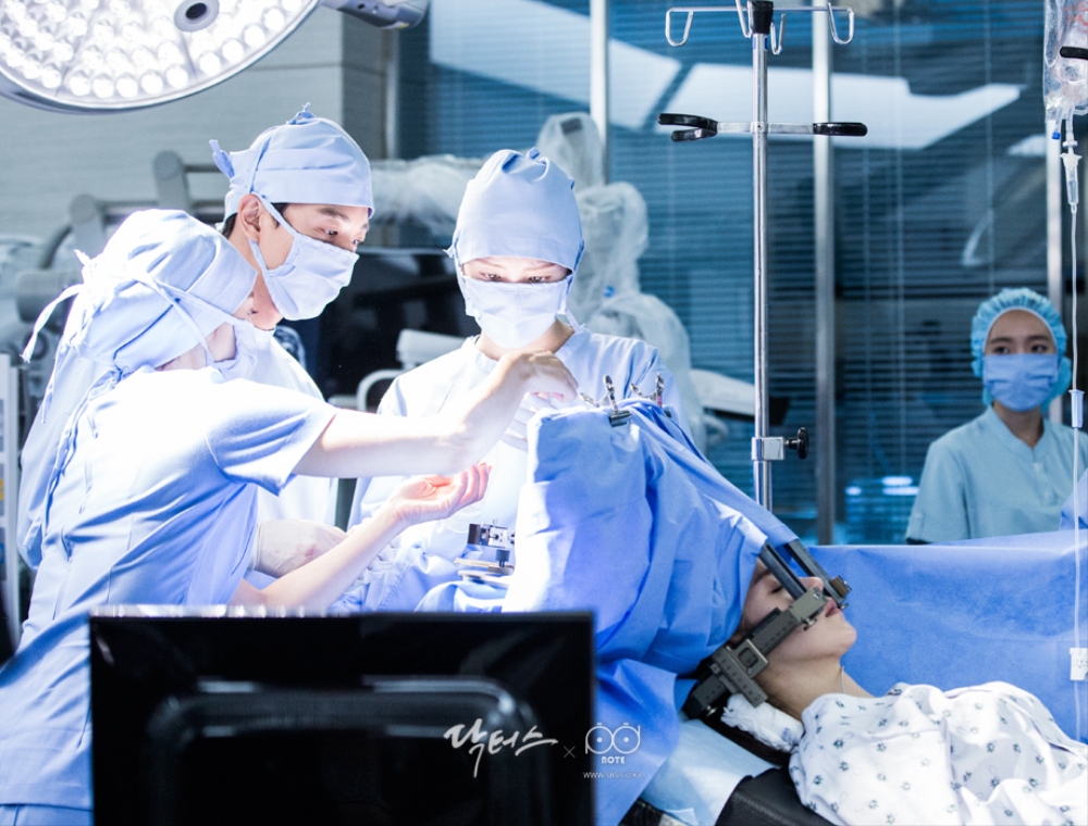 doctors making of real