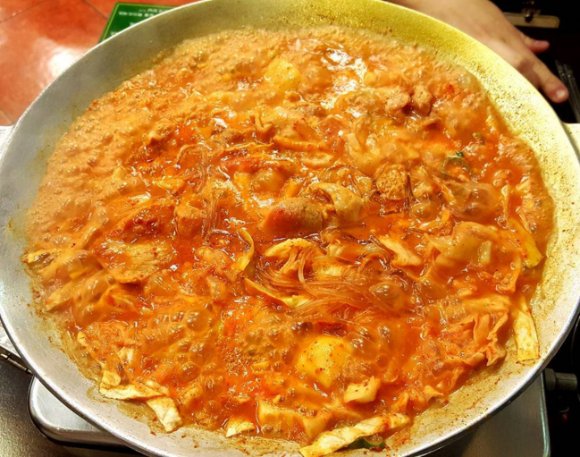 ewhauniverysity-firerice-