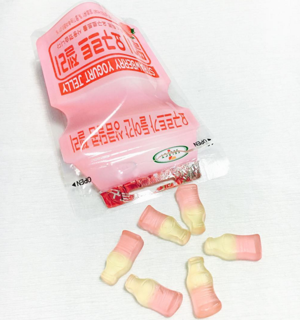 strawberry-yogurt-jelly-