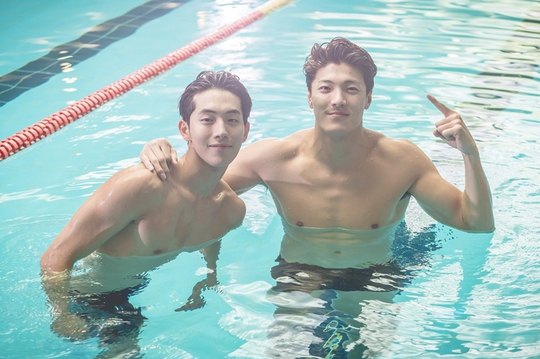 Lee Sung Kyung Nam Joo Hyuk 3