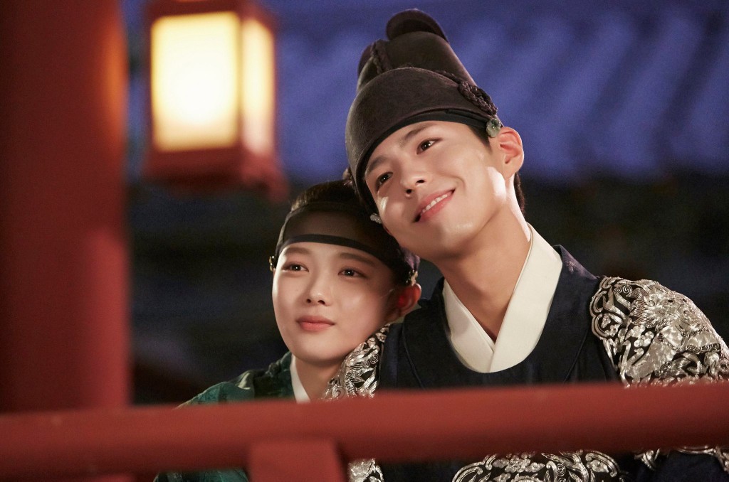 love-in-the-moonlight-CP
