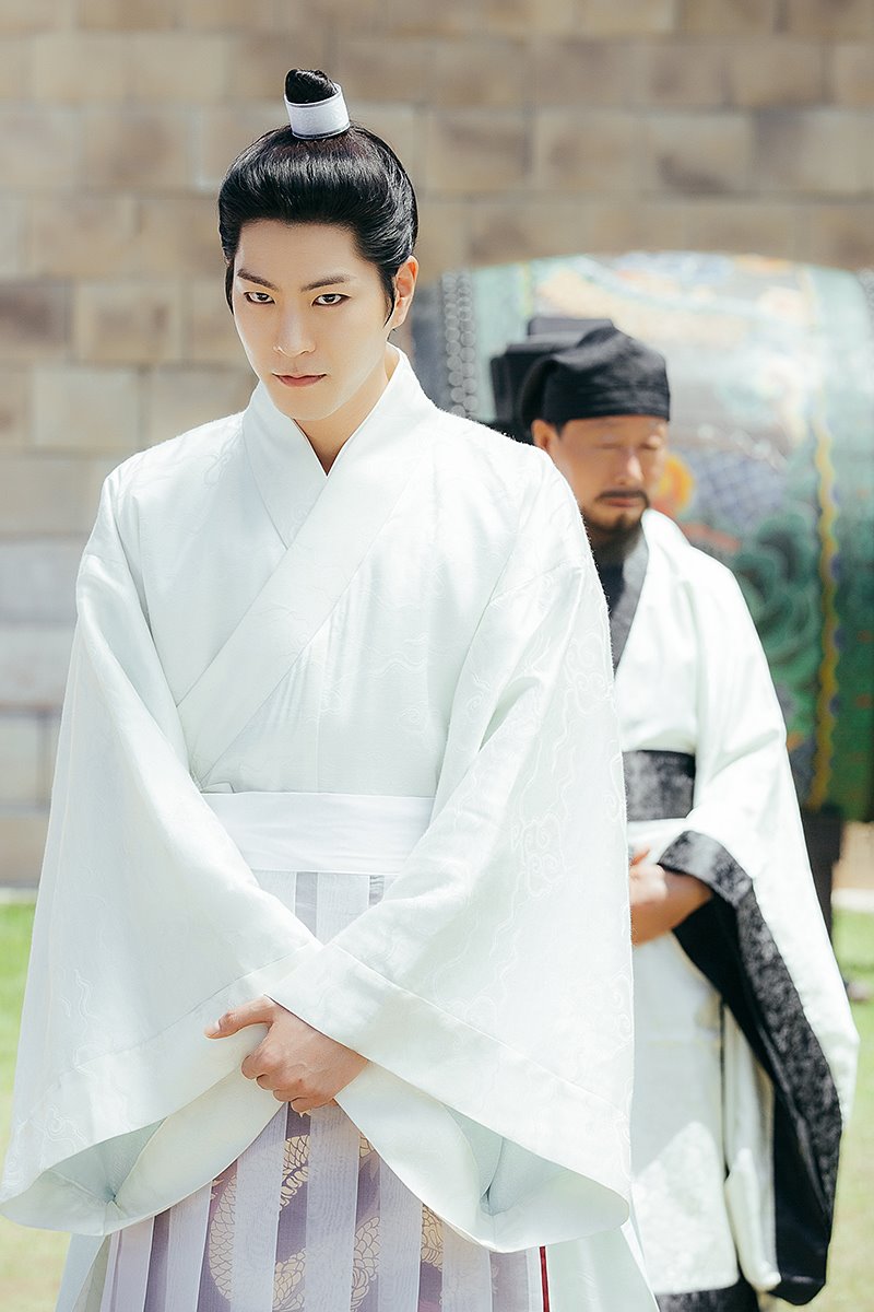 hongjonghyun-behind-cut