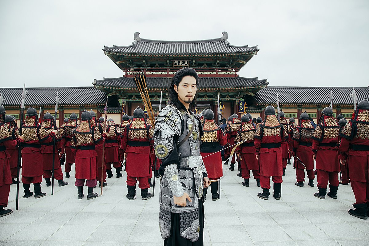 hongjonghyun-behind-cut