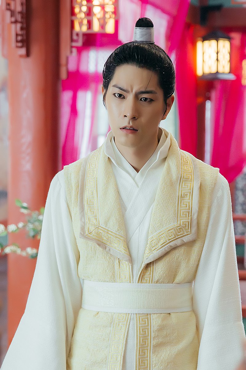 hongjonghyun-behind-cut