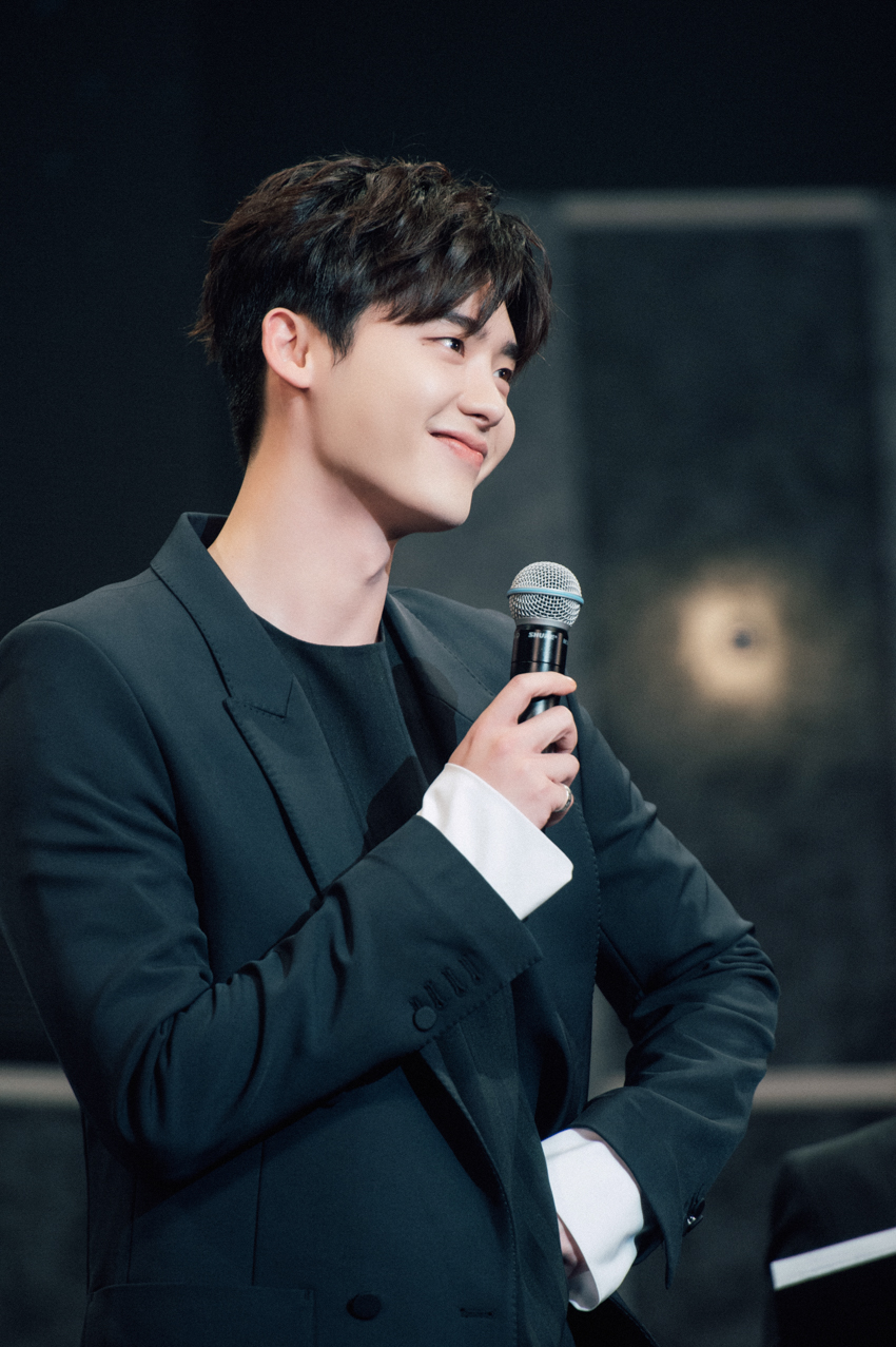 leejongsuk-jap-fm
