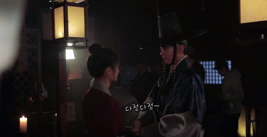 love-in-the-moonlight