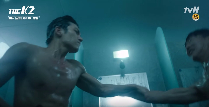 the-k2-shower-fight