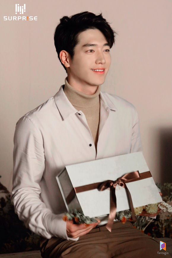 seokangjun-veronica-london