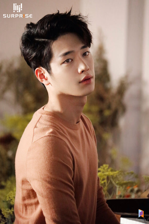 seokangjun-veronica-london