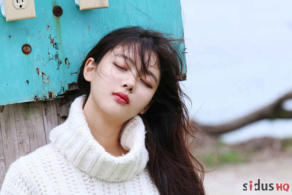 Kim Yoo-jung singles 3