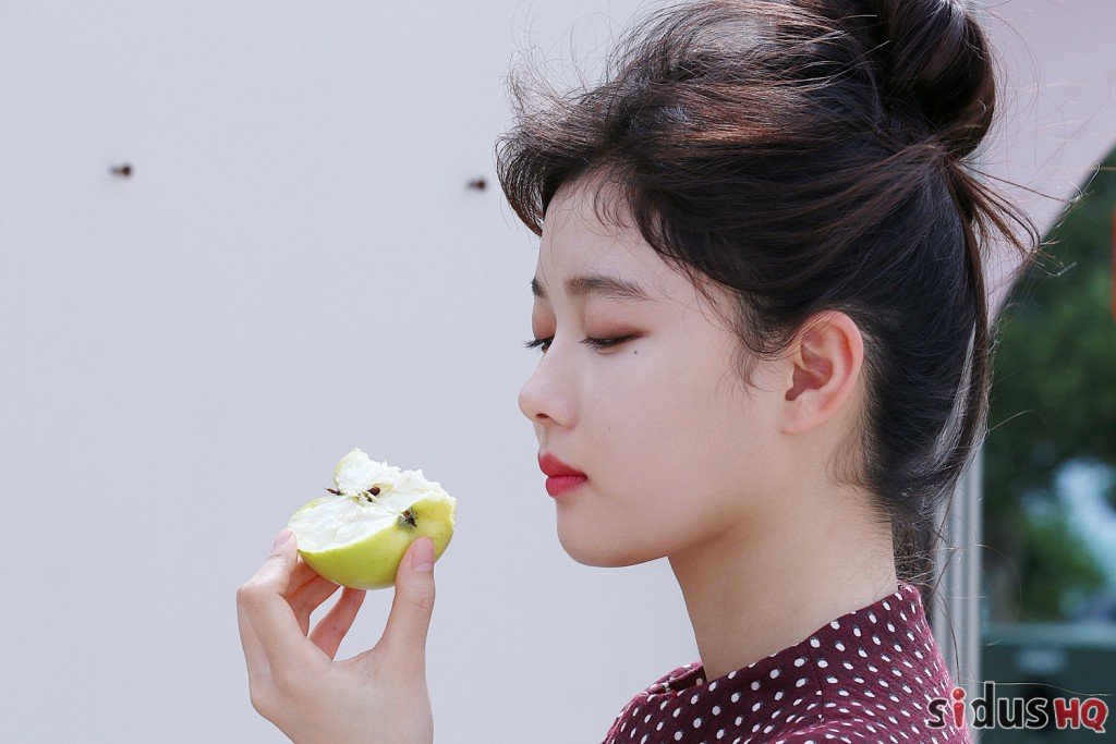 Kim Yoo-jung singles 5