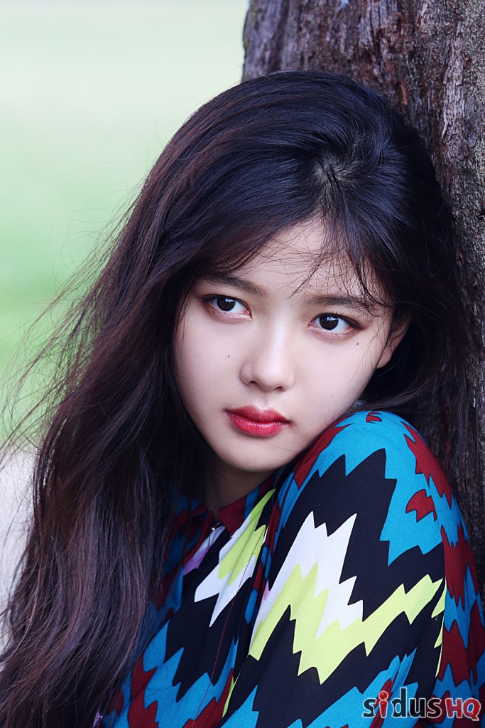 Kim Yoo-jung singles 10