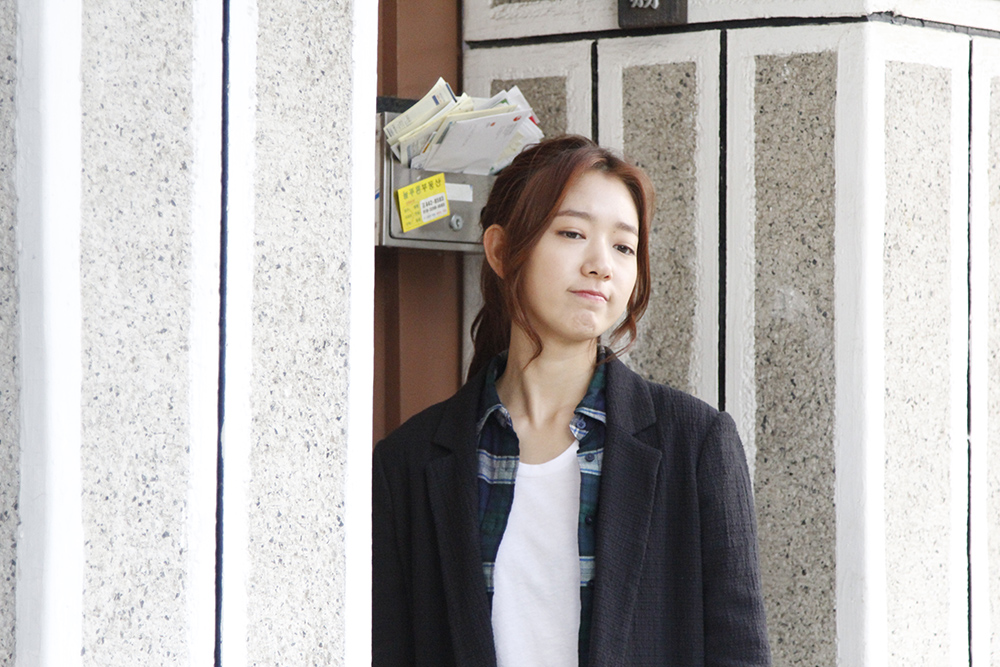 Park Shin-hye brother 5