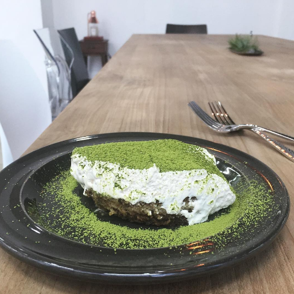 Cafe jinjungsung Instagram