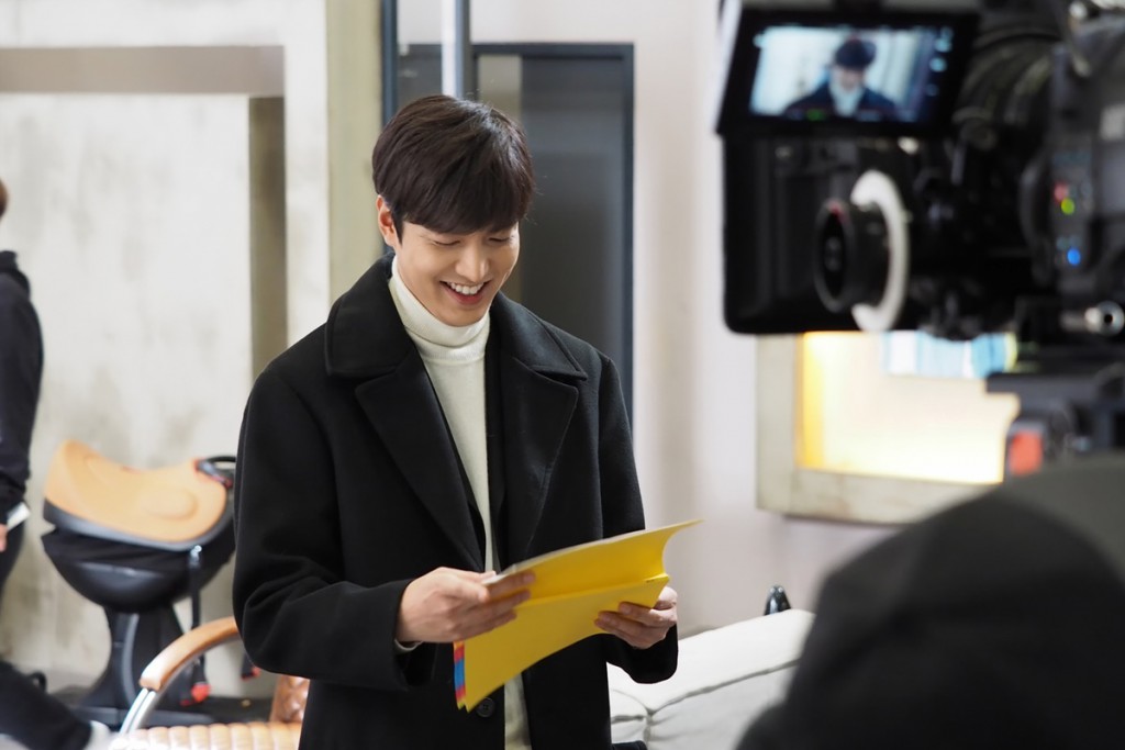 The Legend of the Blue Sea behind 5