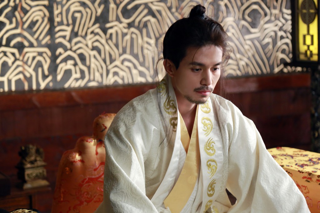 guardian lee dong wook behind 14