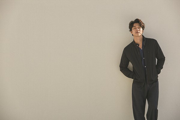 gong yoo high cut 3