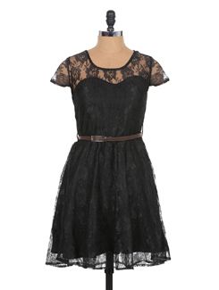 Black Lace round ...