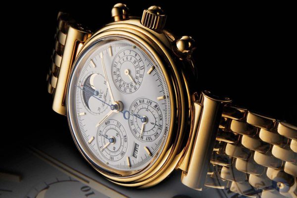 There were high hopes for the IWC Da Vinci which were never really fulfilled until Kern returned the collection to its round case at SIHH 2017
