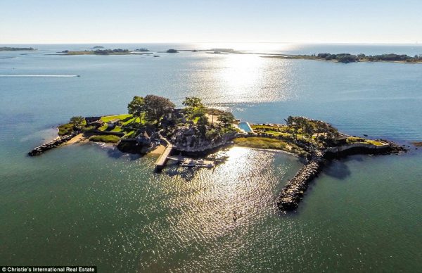 Tavern Island Norwalk is a private and serene escape a mere hour away from New York City