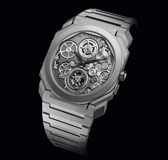 while Piaget’s SIHH 2018 Altiplano "cheats" by literally integrating the movement into the timepiece using the caseback as its main plate, Bvlgari's latest Octo Finissimo Tourbillon automatic's BVL 288 movement is still independently set into the case